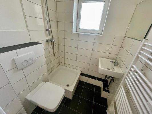 Duschbad mit Fenster