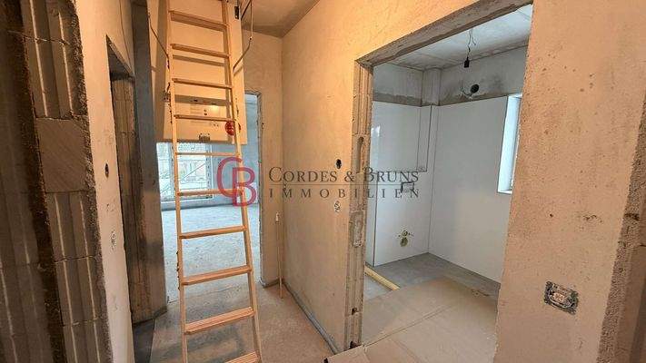 Spitzbodenzugang für OG Wohnung