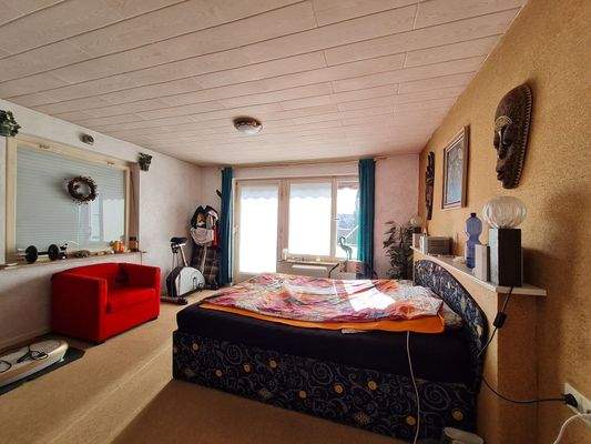 OG links: Schlafzimmer