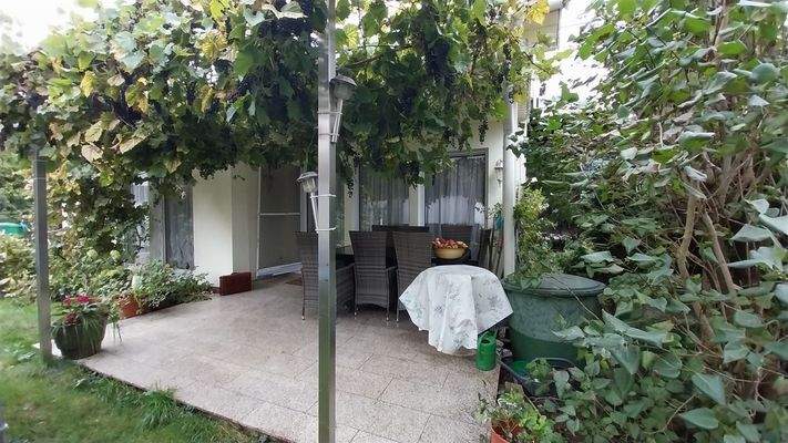 Gartenlaube Terrasse