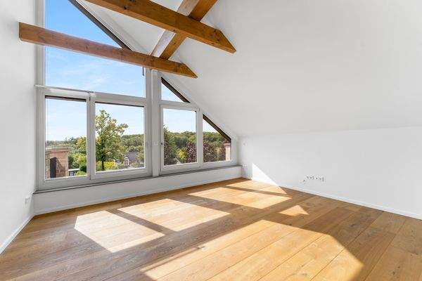 Dachgeschoss Wohnzimmer 2