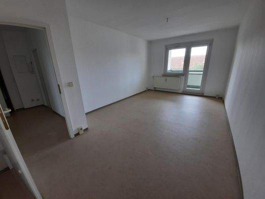 Leeres Zimmer mit Fenster