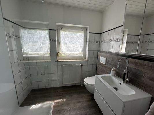 Badezimmer EG