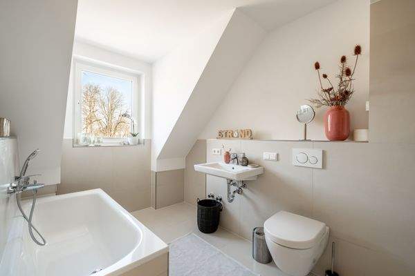 9_Badezimmer groß.jpg