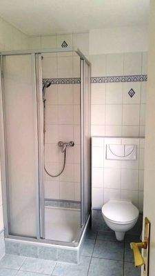 Gäst-WC mit Dusche Haus 2