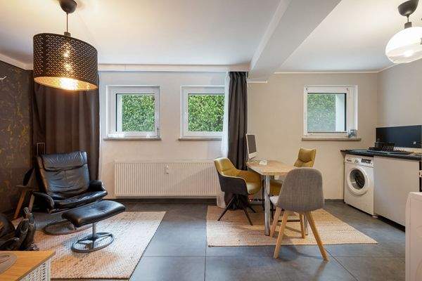 Wohnzimmer Einheit UG links