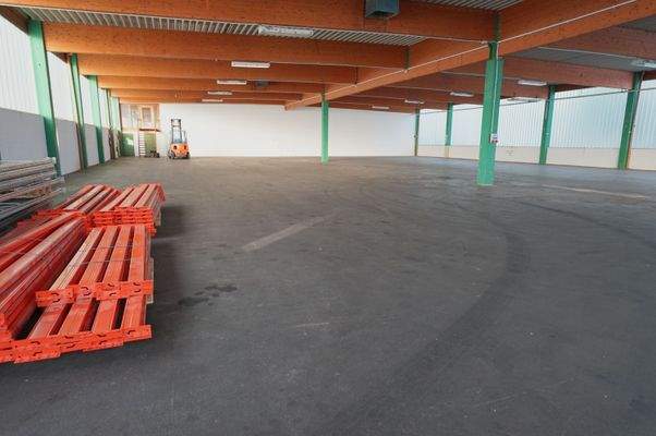 Gewerbehalle
