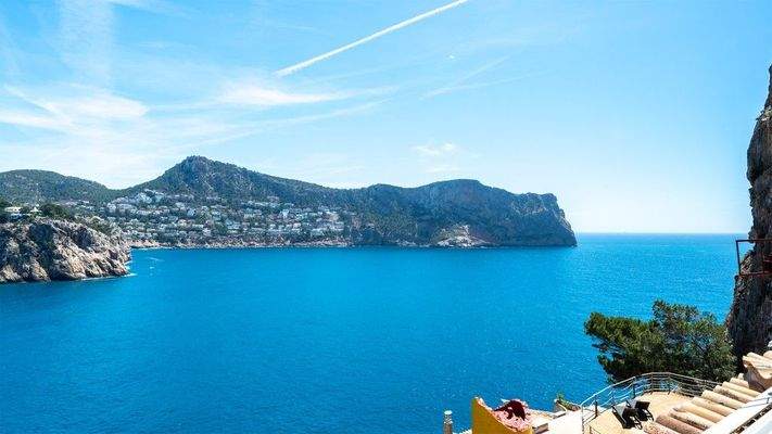 Geschäftslokal mit Meerblick zum Verkauf in La Mola, Puerto Andratx, Mallorca 