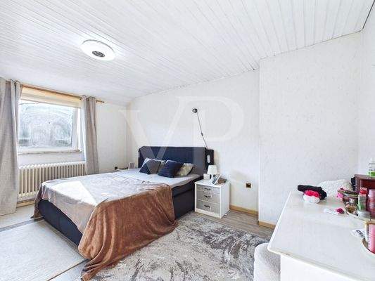 Schlafzimmer 2. OG