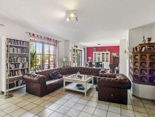 Wohn- und Essbereich mit nahezu 48 m²