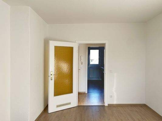 Schlafzimmer, Blick Flur.JPG