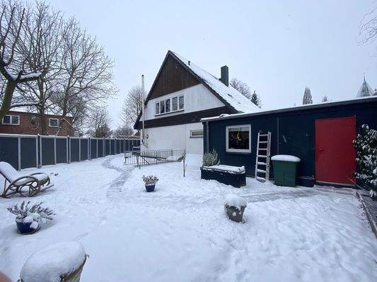 Haus mit Nebengbäude