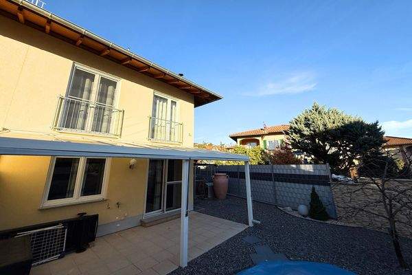 überdachter Freisitz