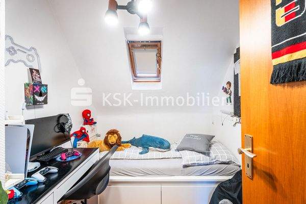 135642 Zimmer Obergeschoss