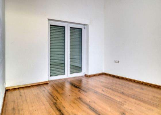 Schlafzimmer Gartenseite