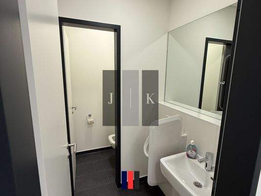 Sanitär Innenansicht 1