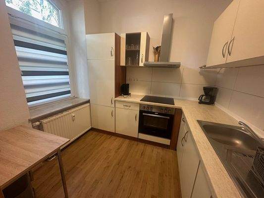 Straßburger EG rechts Küche.jpg