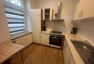 Straßburger EG rechts Küche.jpg