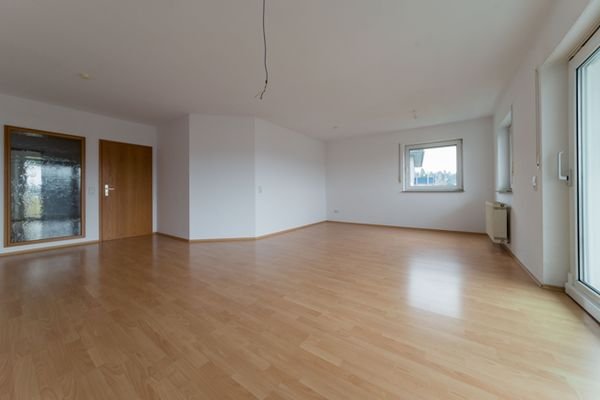 Wohnzimmer aus baugleicher Wohnung im 1. OG