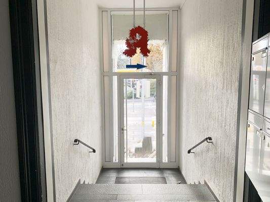 9047KC-04 Hauseingangsbereich