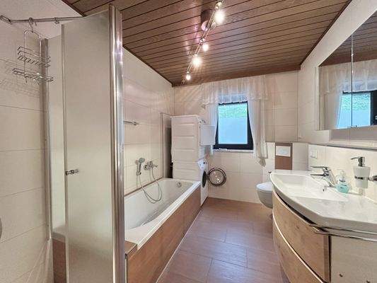 Badezimmer Wohnung 3