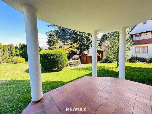 Terrasse EG hofseitig