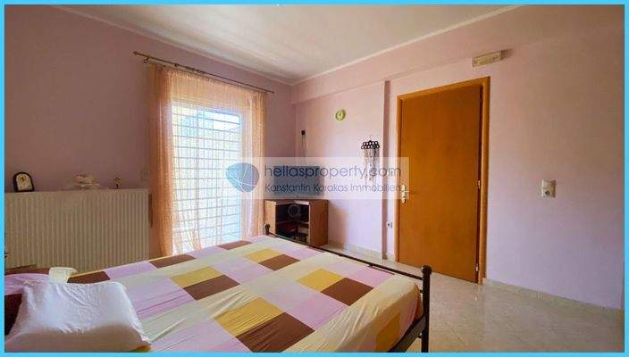 06c1eb45e76946f4abfe5eb1d6346755-original