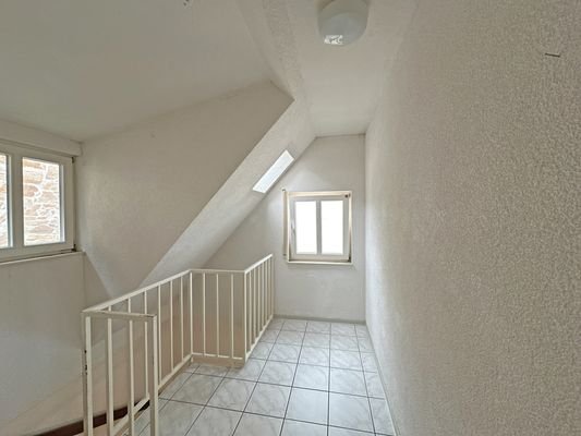 Platz für Mäntel und Schuhe