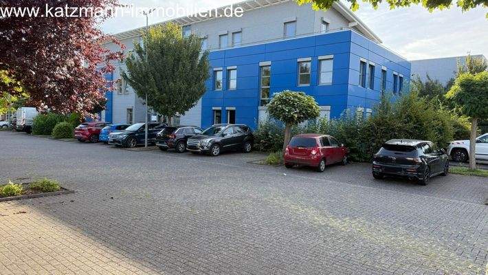 Außenbereich (östliche Ansicht)