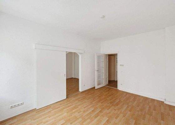 Viel Platz für Schränke ähnlich