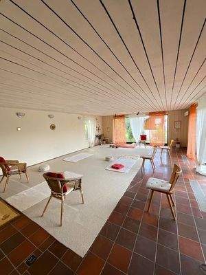 Schwimmbad/Yoga Raum