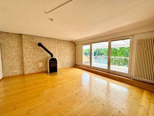 Wohnzimmer mit Terrasse