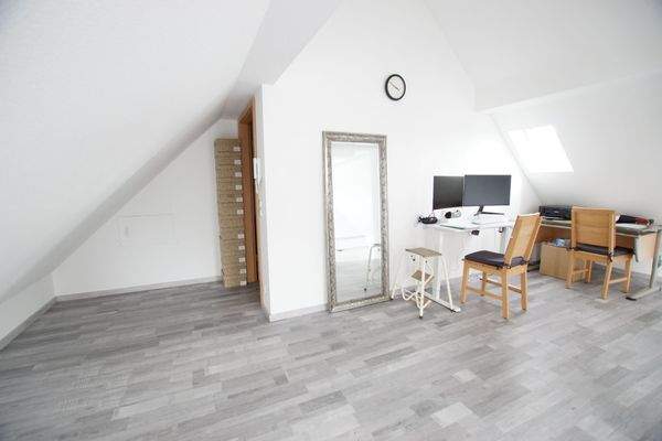 Moderne Dachgeschosswohnung