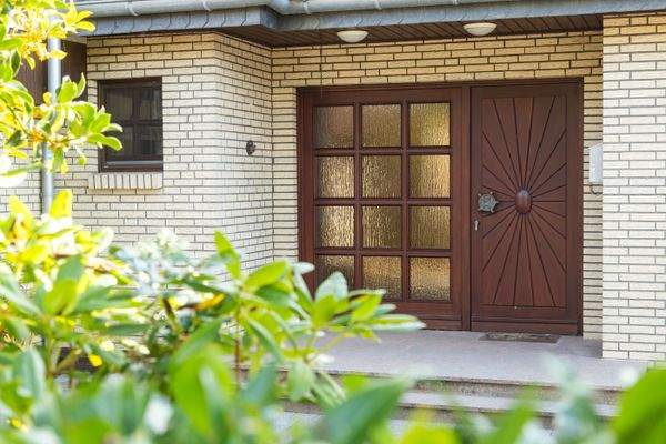 Blick auf die Eingangstür