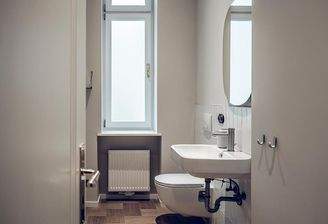 Gäste-WC mit Tageslicht