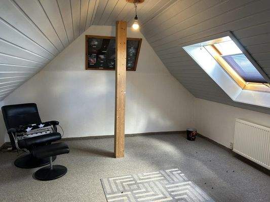 Hobbyraum 1 im Spitzboden