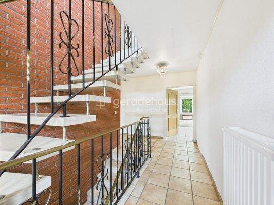 CAM03818G0-PR0041-STILL004