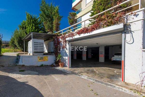 Furnished Duplex Seaside Apartment in Alanya