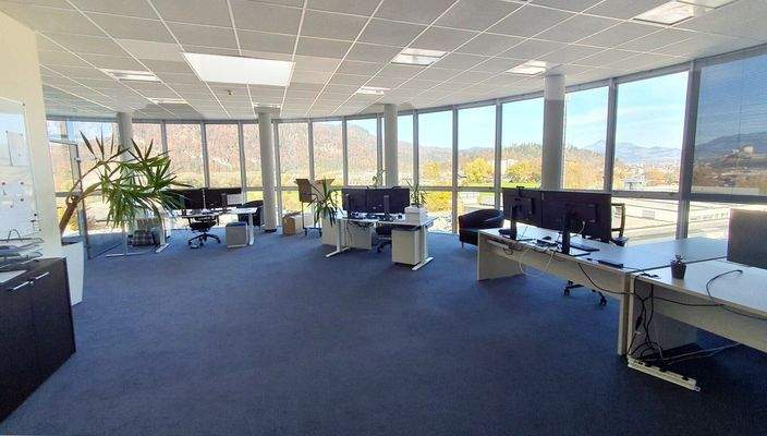 Büro OG 3, Großzügige Büroflächen in Kufstein zu mieten