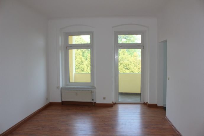 Schicke 2-Raum-Wohnung Südstadt mit großem Balklon