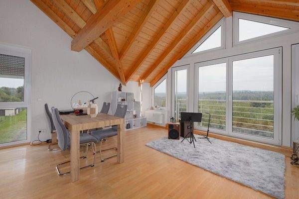 Wohn- und Essbereich