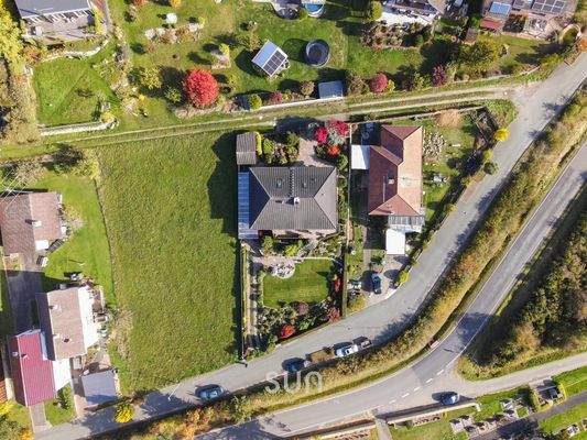 TRAUMLAGE MIT VIEL GRÜN