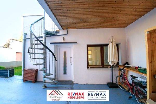 Garten + Nebengebäude