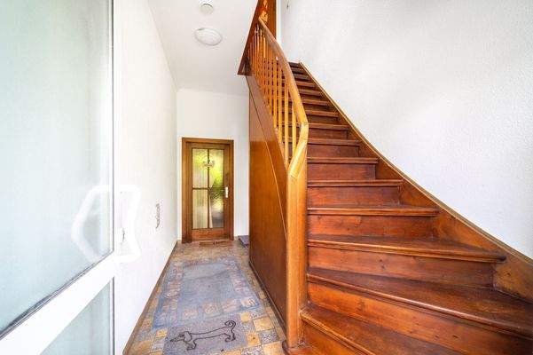 Wohnung 1&3 Treppenaufgang