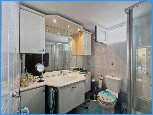 912876ec38134a288f67f588581d24a2-original