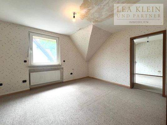 Durchgang zu Zimmer 3