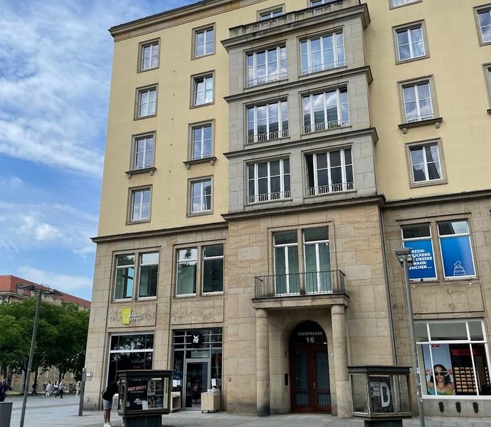 4 Zimmer Wohnung in Dresden (Innere Altstadt)