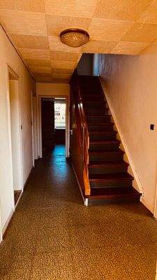 Flur-Treppenhaus.jpeg