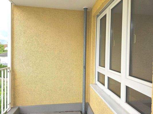 Balkon. Lichtauslass. Steckdose