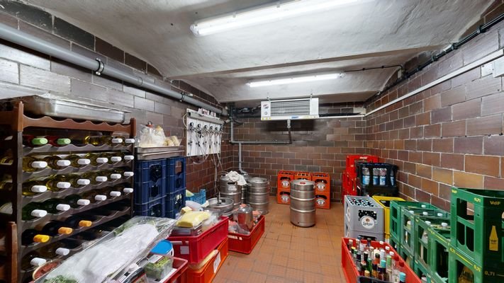 Kühlraum Getänke-Bier.jpg